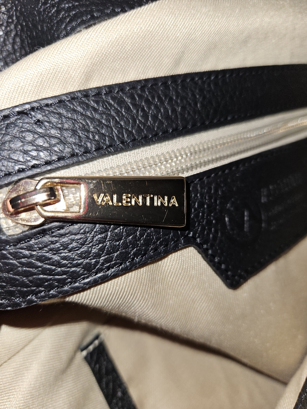 VALENTINA ITALY SUPPLE PEBBLED LEATHER HOBO BLACK GRAY BEIGE HANDBAG $170 NEW - Picture 14 of 16